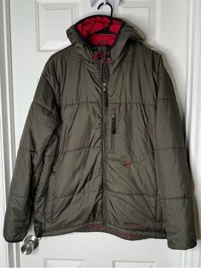 Eddie Bauer EBTEK Olive Puffer Jacket with Red Accents